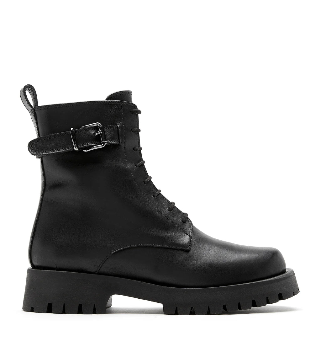 GOLDY LEATHER BOOTIE