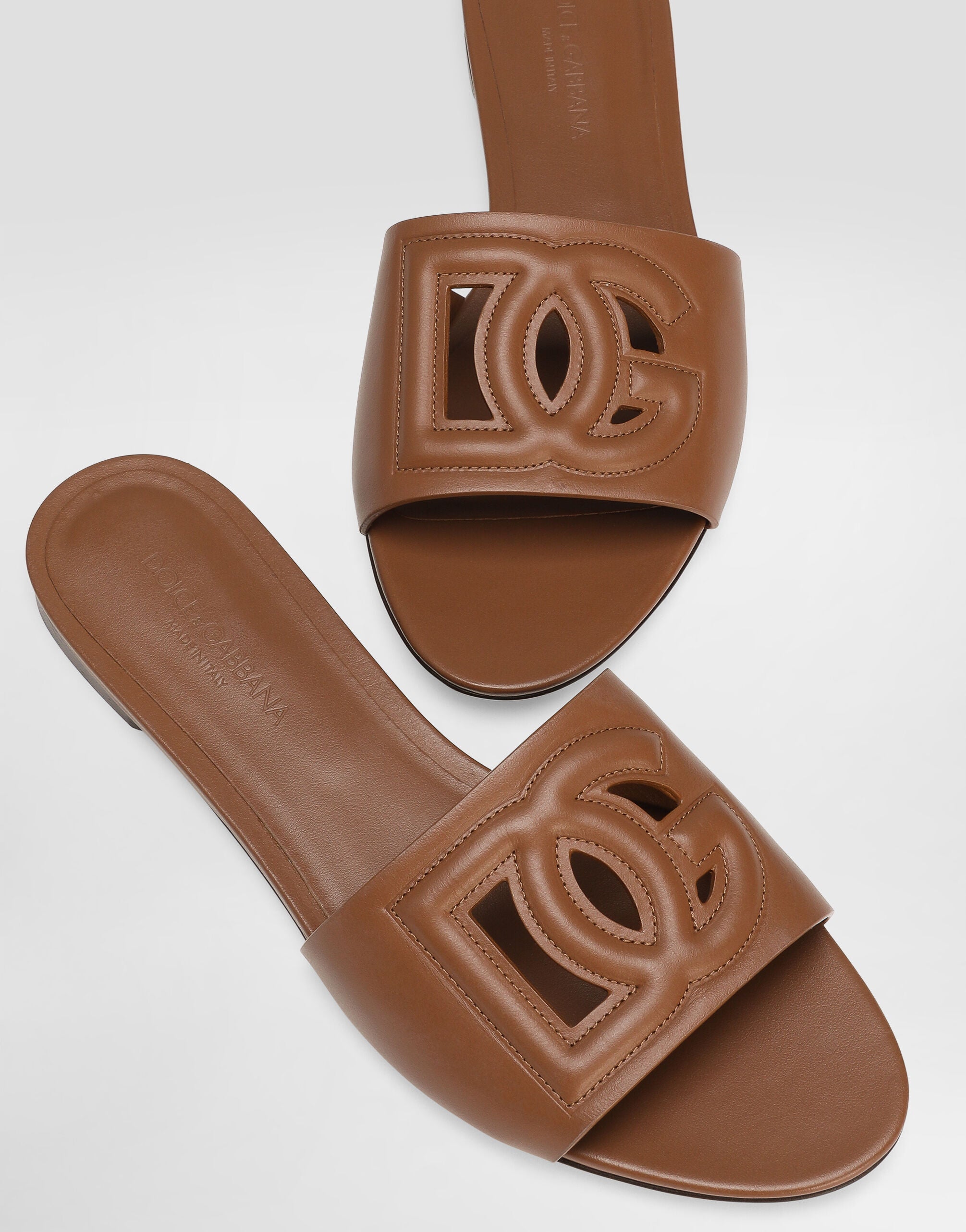 CALFSKIN SLIDERS WITH DG LOGO